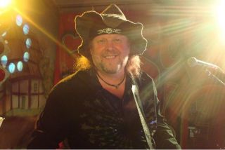 Band Halle Wolle und Friend's Bild 2